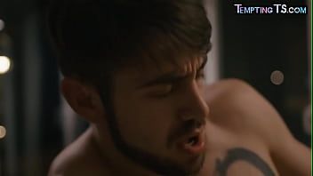 تشغيل مفلس كبير الثدي ts جبهة مورو barebacked بواسطة deepthroated فرنك بلجيكي