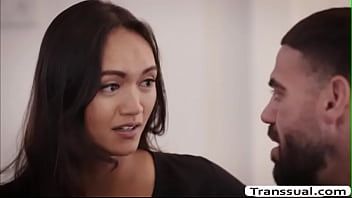 play Ts andrea loves sucking dudes bigcock