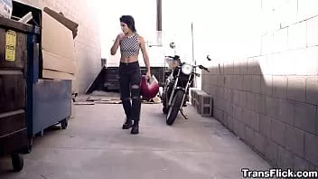 play Transflick.com - esta escena transexual con ariel recatada y brooklyn grey está muy caliente! definitivamente un 10 de 10! fantástico. buena descripción, buena actuación, buen sexo!