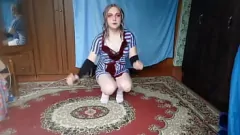 Odtwórz Obejrzyj godny spermy występ Crossdresser Ketty