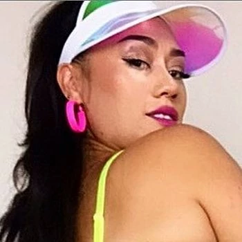 Pornoster Shantel Dee